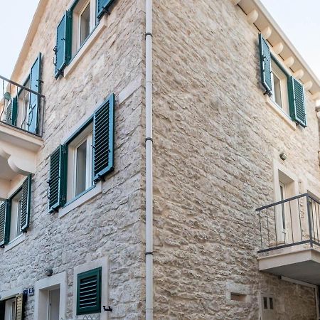 Apartments Sonja Пучишча Екстериор снимка