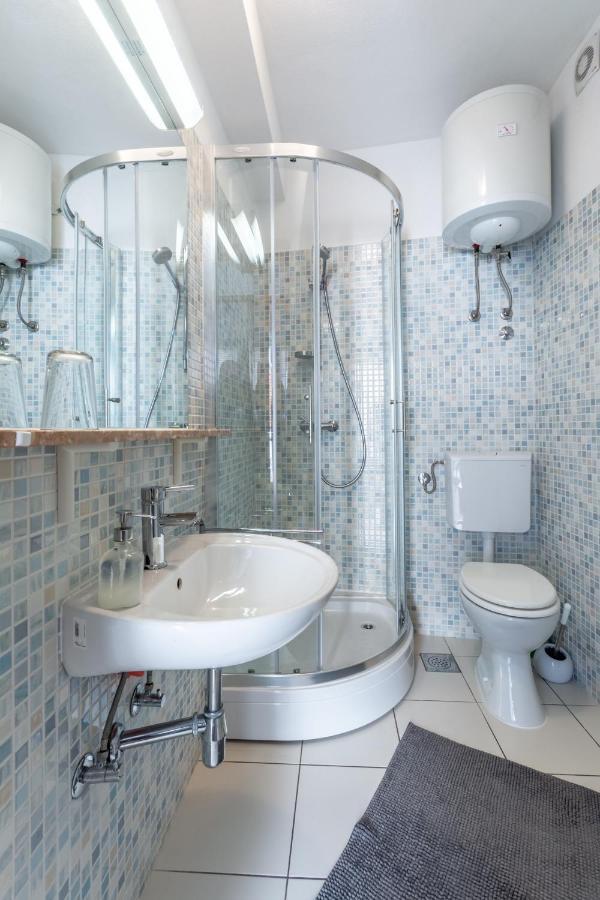 Apartments Sonja Пучишча Екстериор снимка